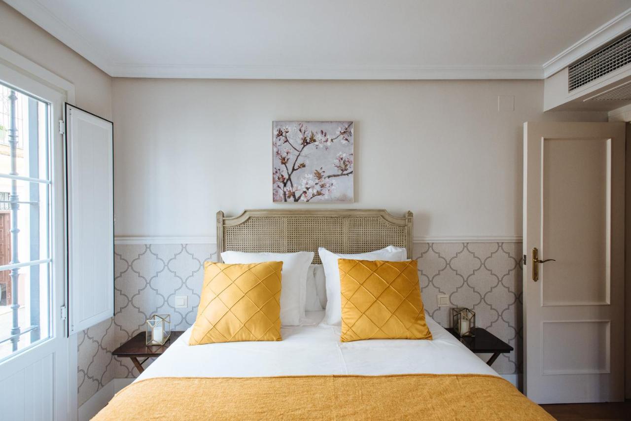 Vidrio Suite Apartment เซบีญา ภายนอก รูปภาพ